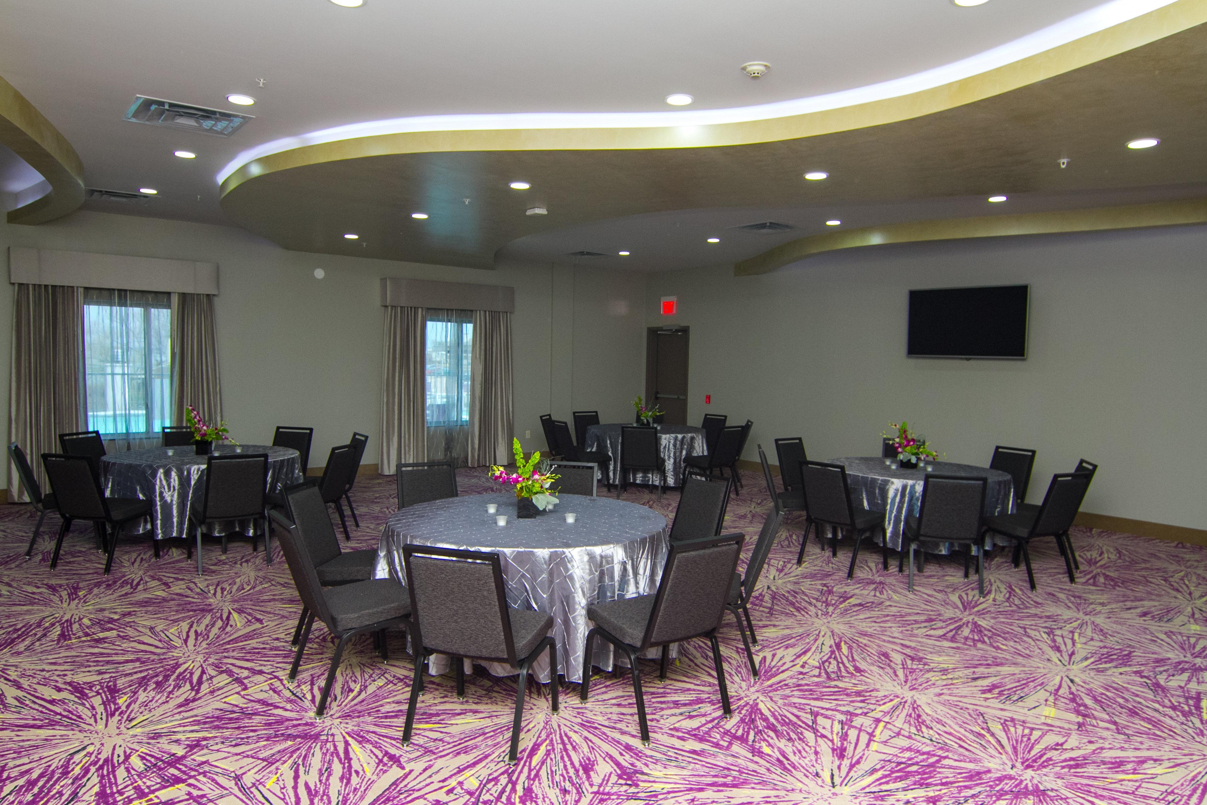 Holiday Inn Express & Suites Garland E - Lake Hubbard I30 By Ihg Exterior photo