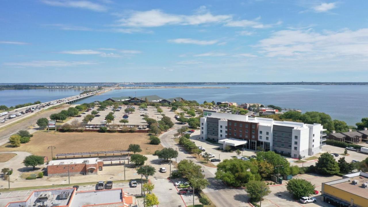 Holiday Inn Express & Suites Garland E - Lake Hubbard I30 By Ihg Exterior photo