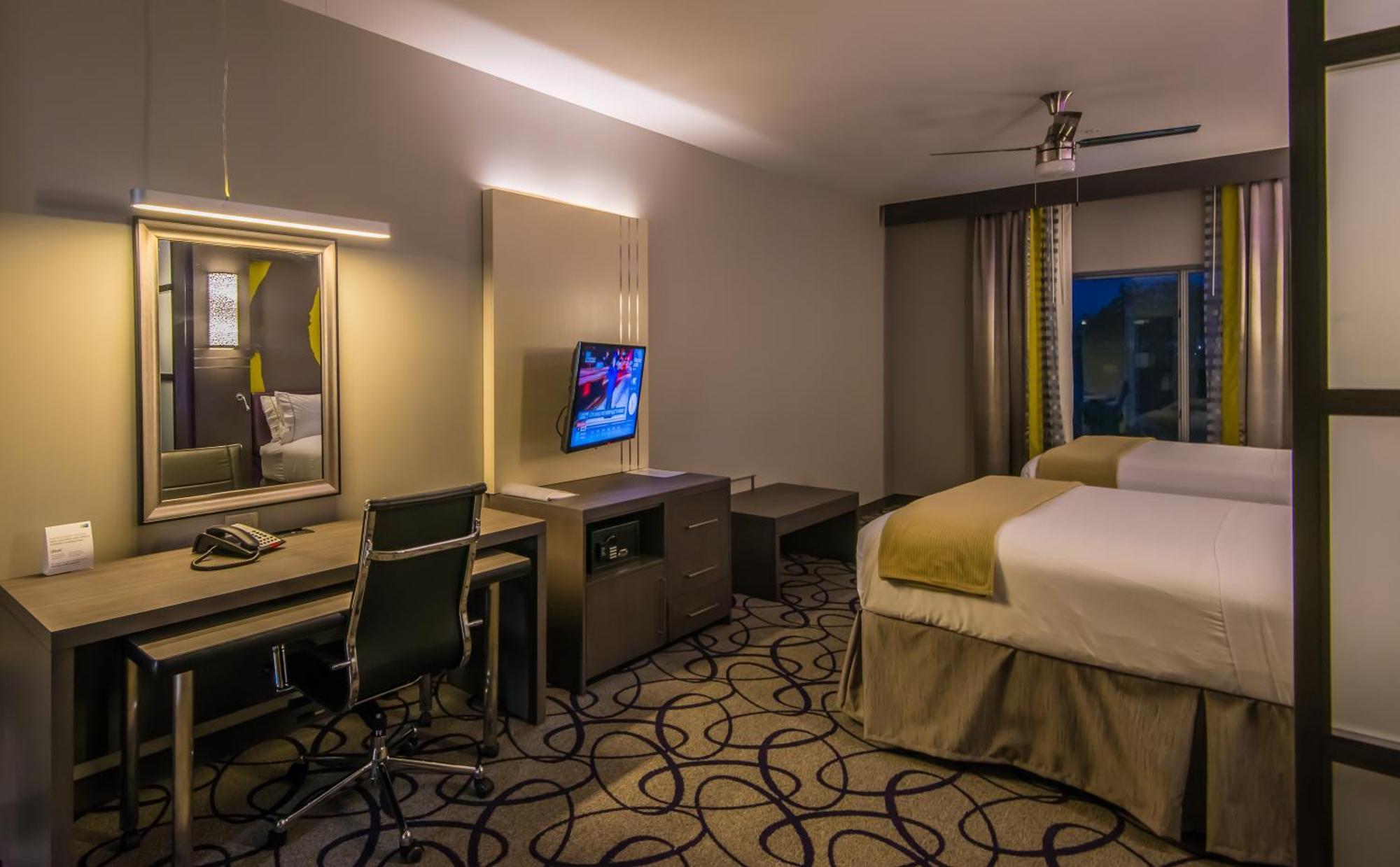 Holiday Inn Express & Suites Garland E - Lake Hubbard I30 By Ihg Exterior photo
