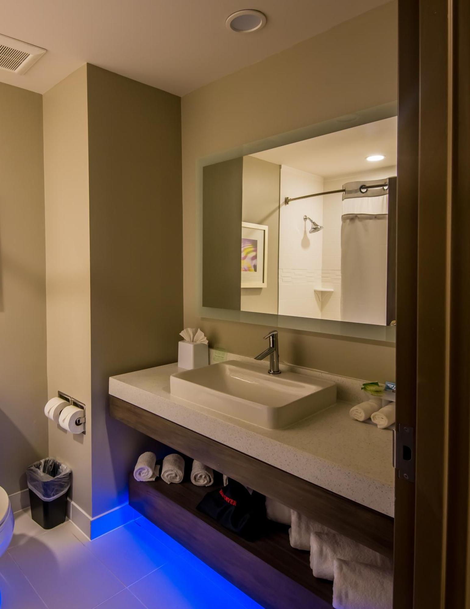 Holiday Inn Express & Suites Garland E - Lake Hubbard I30 By Ihg Exterior photo