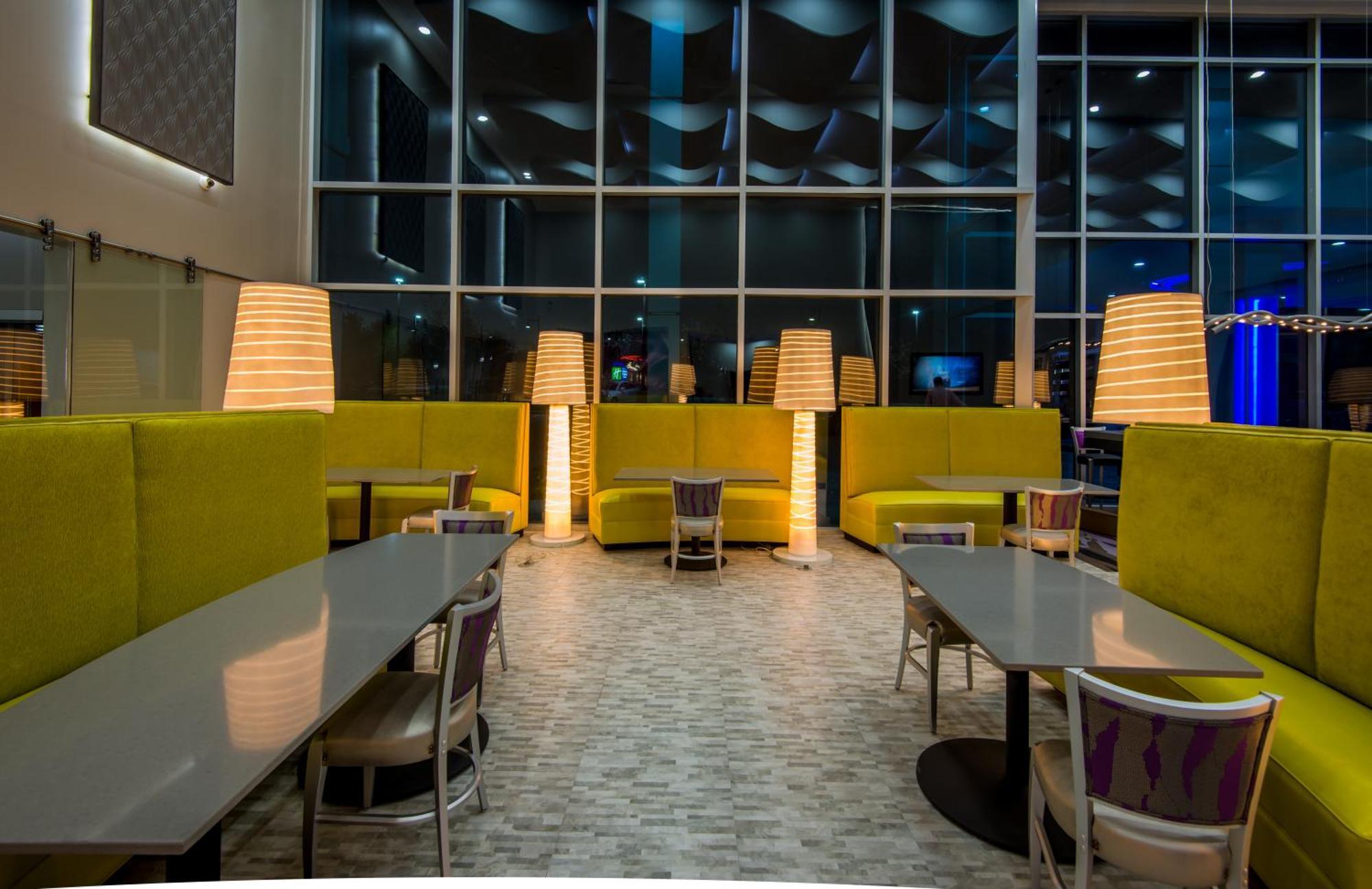 Holiday Inn Express & Suites Garland E - Lake Hubbard I30 By Ihg Exterior photo